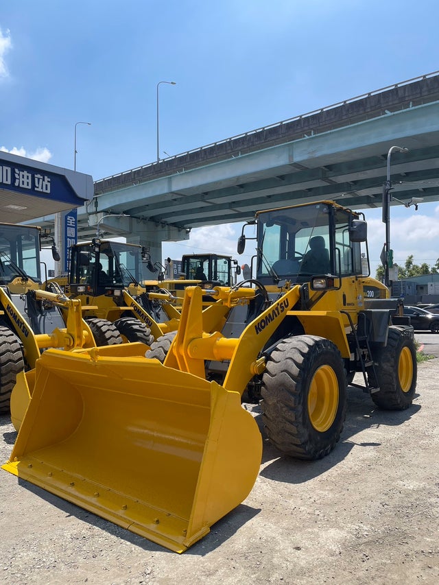 KOMATSU WA200-5 中古鏟裝機
