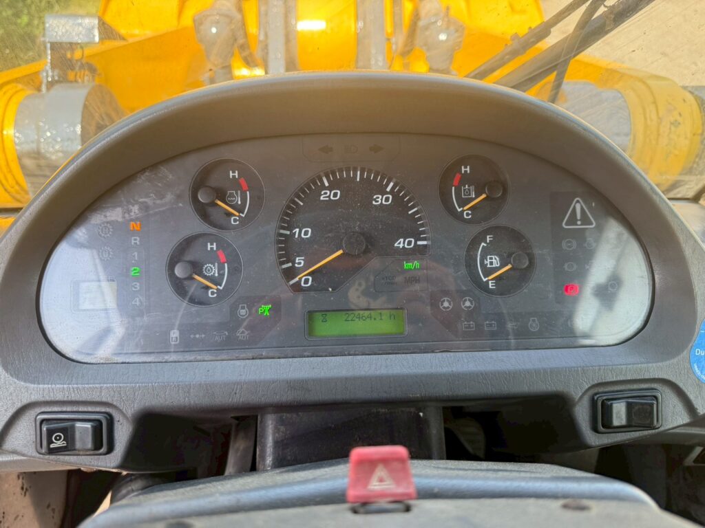 KOMATSU WA470-5 實機照片 6